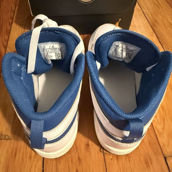 Never Warn Jordan 1 MID SE (PS) Size 3y White/industrial Blue-Sail - Picture 5 of 16